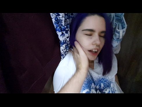 ❤️ Našel jsem svou sestru ve skříni a pomohl jí udělat se ❌ Anal video u nás ☑