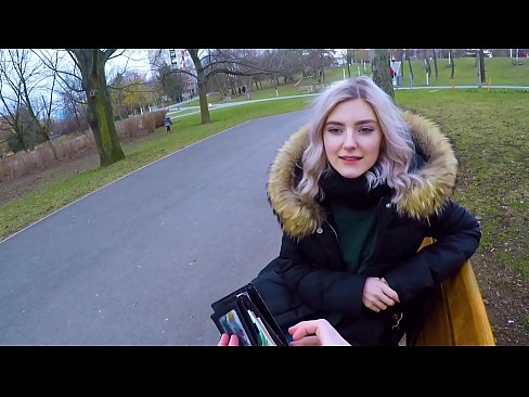 ❤️ Polyká cizí žhavé sperma za peníze - orál v parku Eva Elfie ❌ Anal video u nás ☑